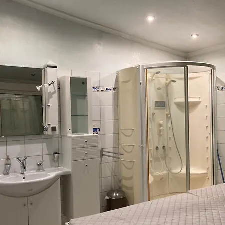 De Lux Apartment *