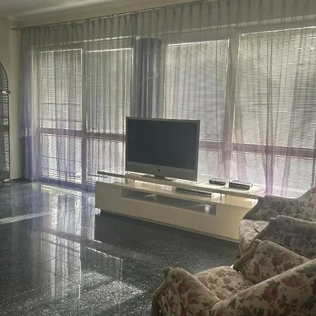 De Lux Apartment Nyiregyhaza